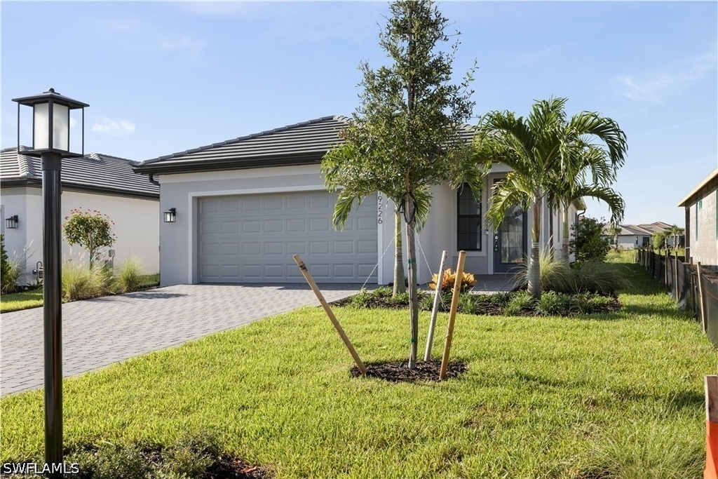 19226 Hinkley Drive - Photo 2