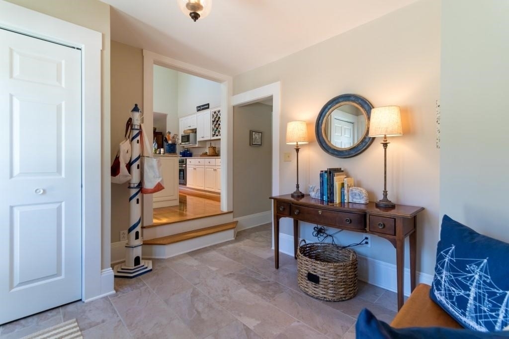 78 Atlantic - Photo 11