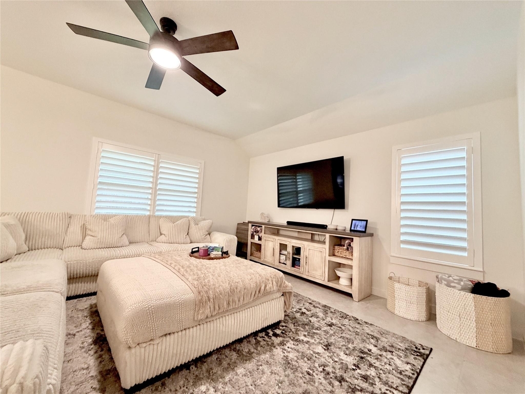 4724 Peony Green Drive - Photo 21
