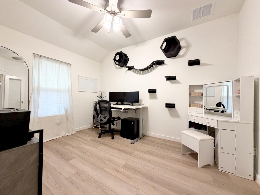 4724 Peony Green Drive - Photo 24