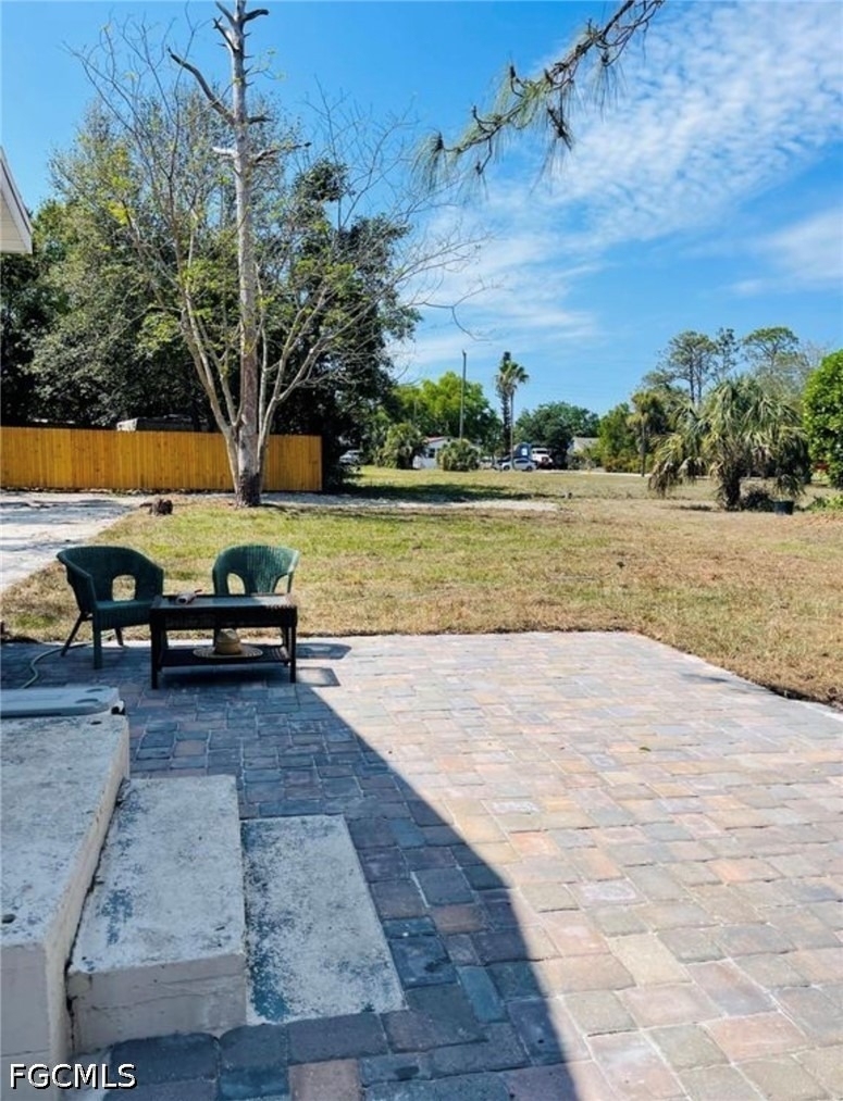 26900 N Riverside Drive - Photo 10