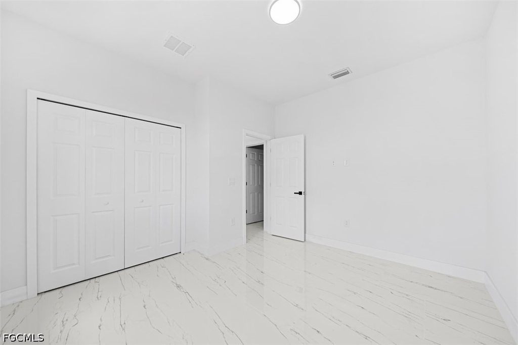 2618 69th Street W - Photo 11