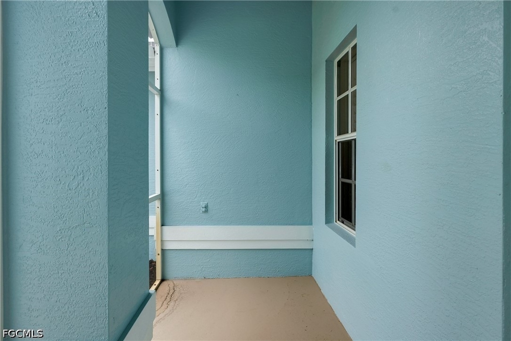 22203 Seashore Circle - Photo 4