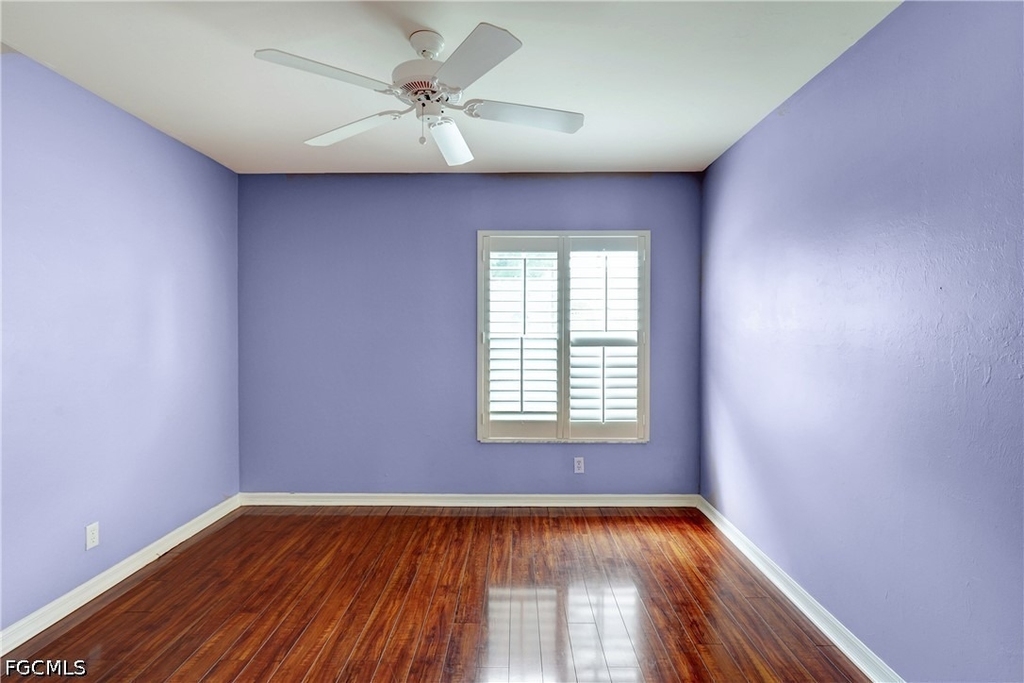 22203 Seashore Circle - Photo 33