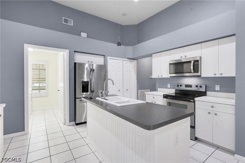22203 Seashore Circle - Photo 11