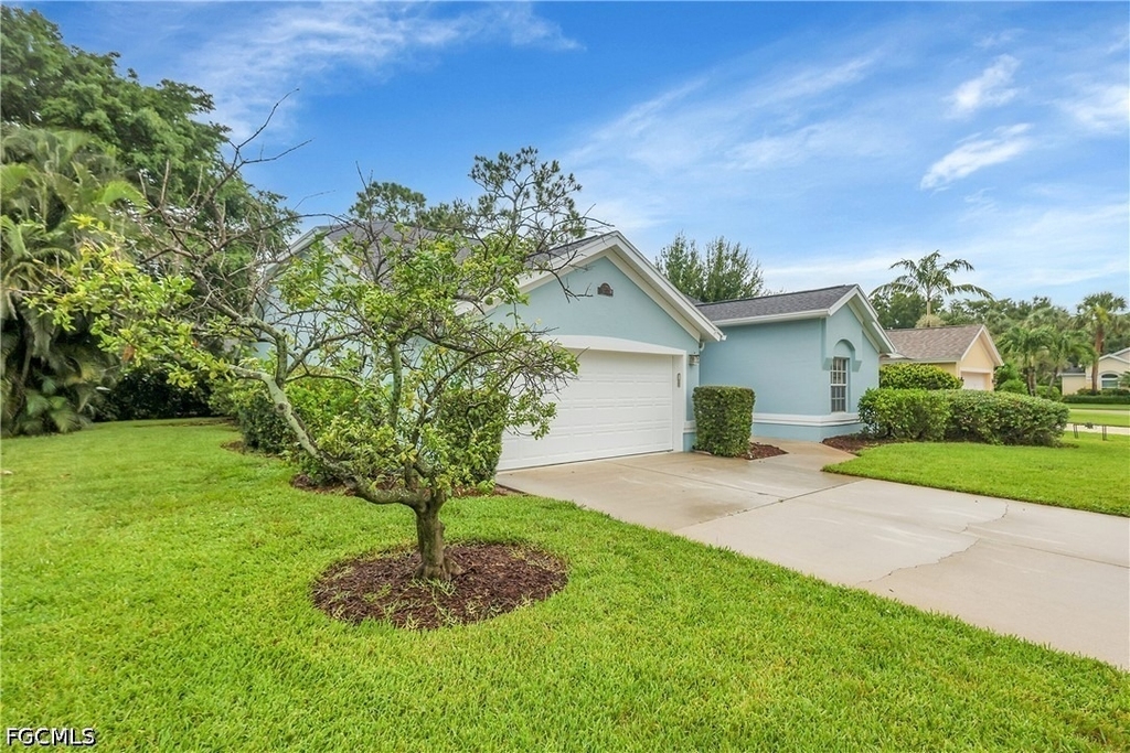 22203 Seashore Circle - Photo 3