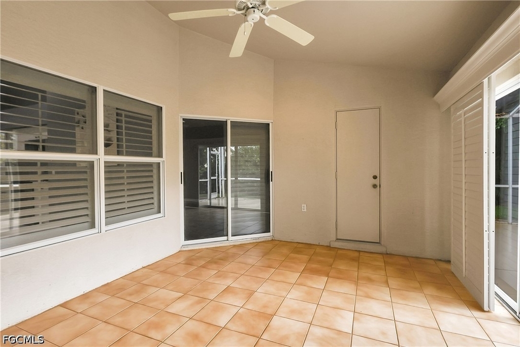 22203 Seashore Circle - Photo 36