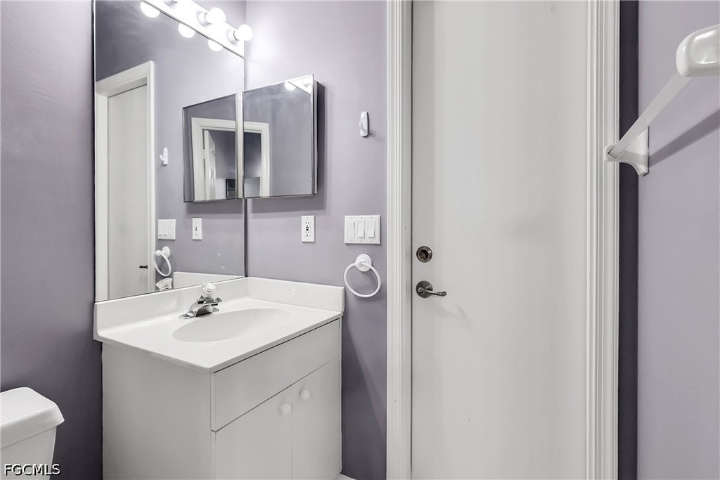 22203 Seashore Circle - Photo 27