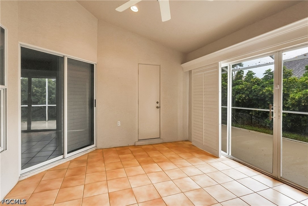 22203 Seashore Circle - Photo 39