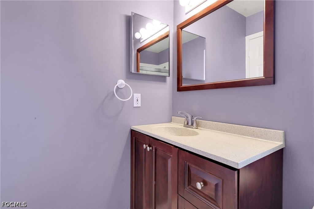 22203 Seashore Circle - Photo 32