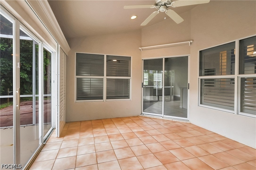 22203 Seashore Circle - Photo 38