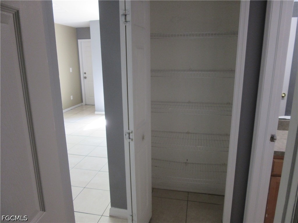 922 Eisenhower Boulevard - Photo 9
