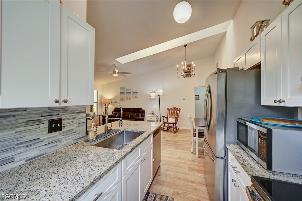 1433 Sw 51st Lane - Photo 12