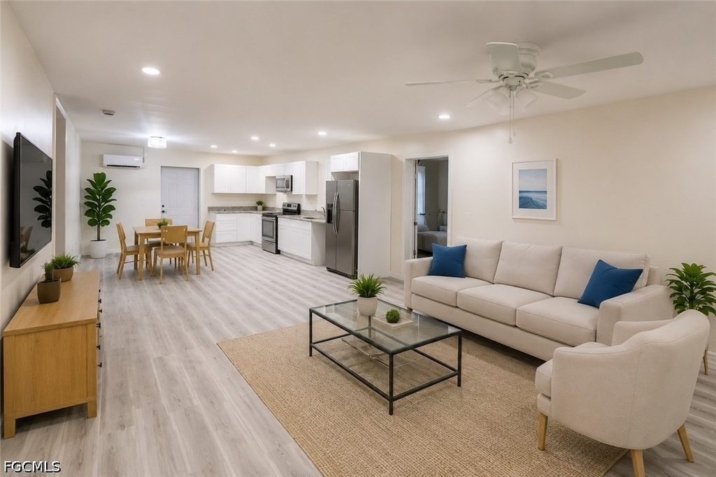 2222 Unity Avenue - Photo 1