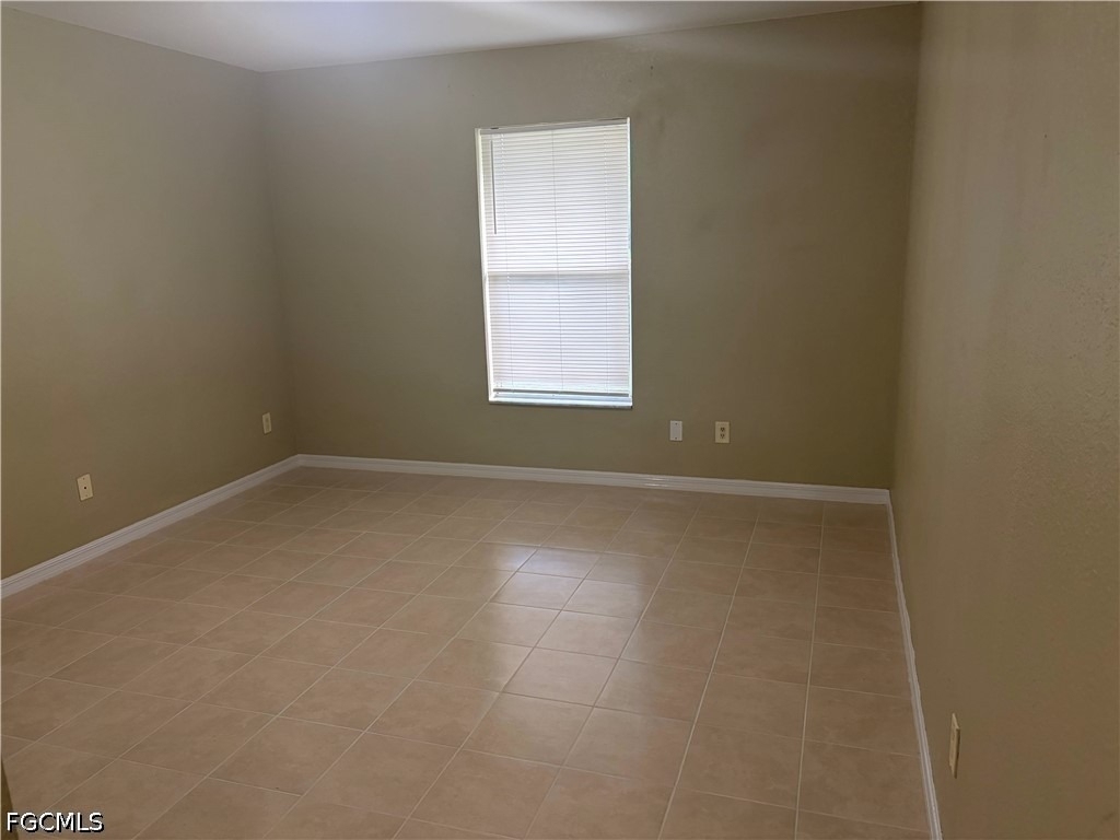 4545 26th Street Sw - Photo 5