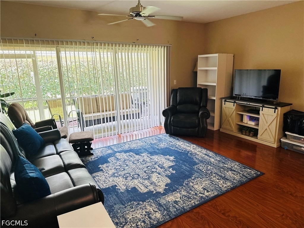 10091 Pacific Pines Avenue - Photo 6