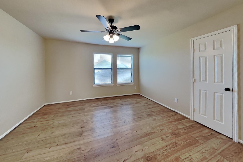 19715 Seabury Path Court - Photo 16