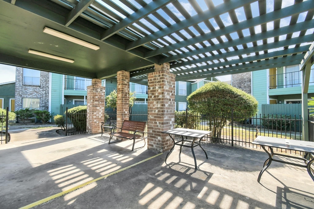 7700 W Airport Boulevard - Photo 28