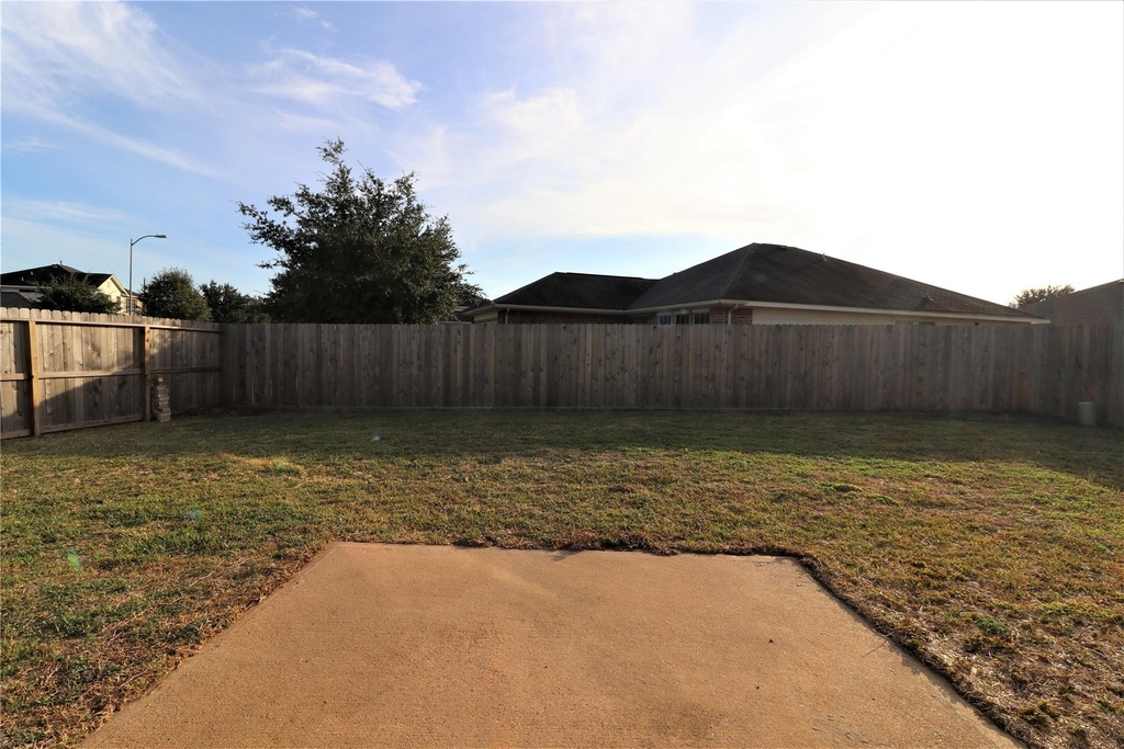6803 Hayman Drive - Photo 8