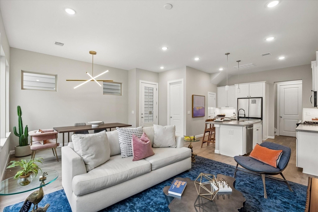 5214 Amber Sunrise Drive - Photo 2