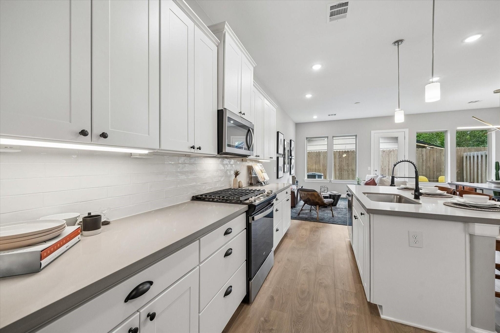 5214 Amber Sunrise Drive - Photo 17