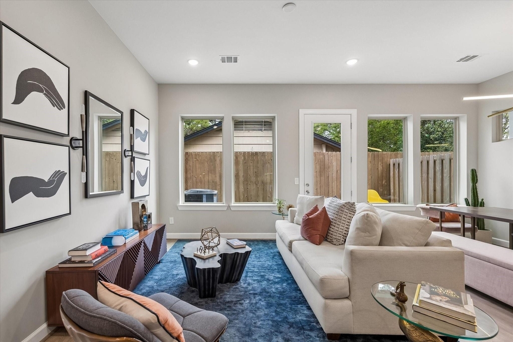 5214 Amber Sunrise Drive - Photo 1