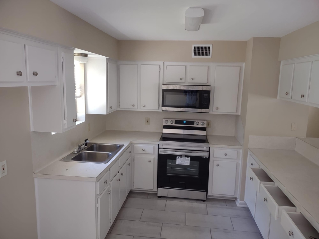 102 Libby Circle - Photo 5