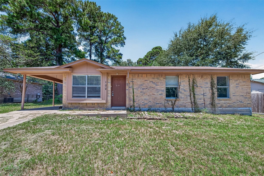 102 Libby Circle - Photo 0