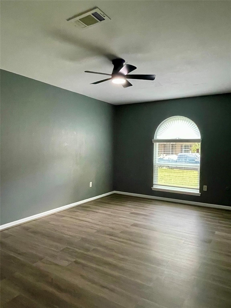 9626 Hearthwood Drive - Photo 16