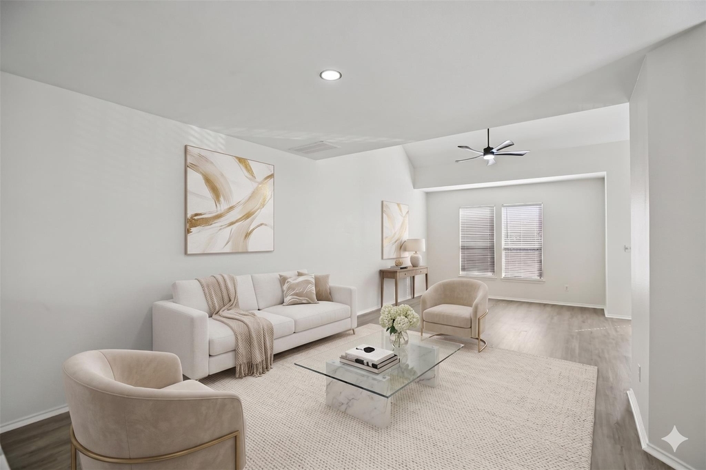 1705 Stuart Street - Photo 3