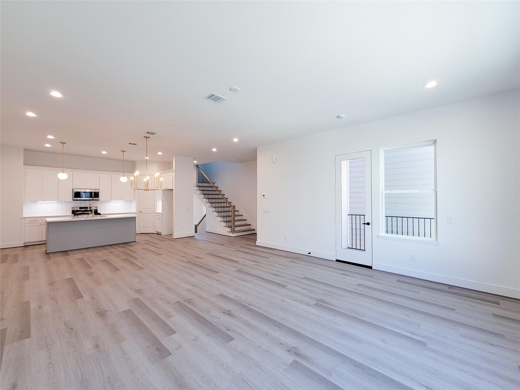 7705 Earl Rudder Way - Photo 24