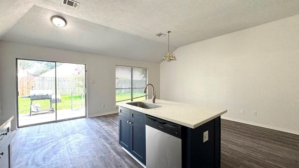 6422 Diamond Rock Drive - Photo 18