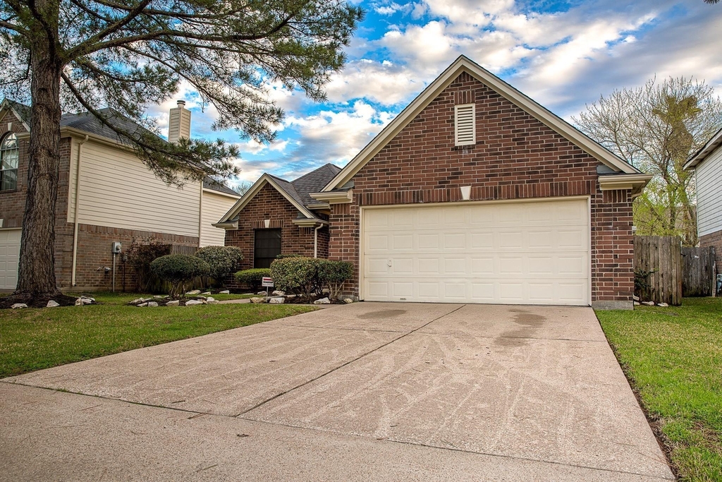 6422 Diamond Rock Drive - Photo 0