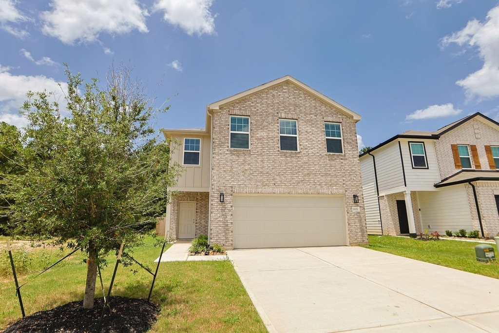 15052 Ronan Drive - Photo 1