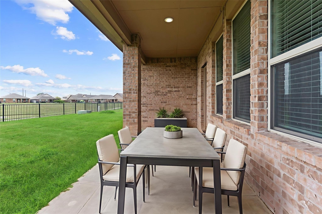 23607 Legano Drive - Photo 36