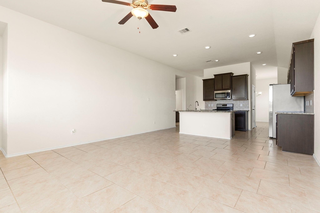 23607 Legano Drive - Photo 24