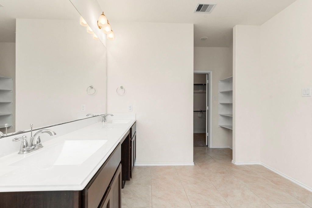 23607 Legano Drive - Photo 33