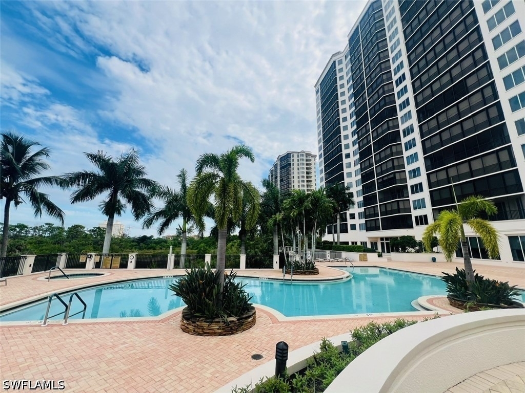 23850 Via Italia Circle - Photo 37