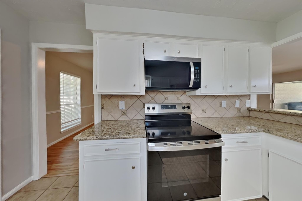 1920 Crooked Creek Lane - Photo 4