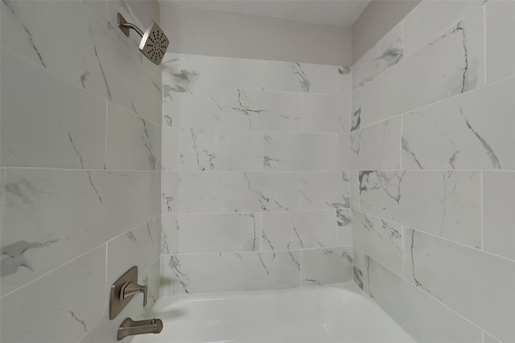 1920 Crooked Creek Lane - Photo 11