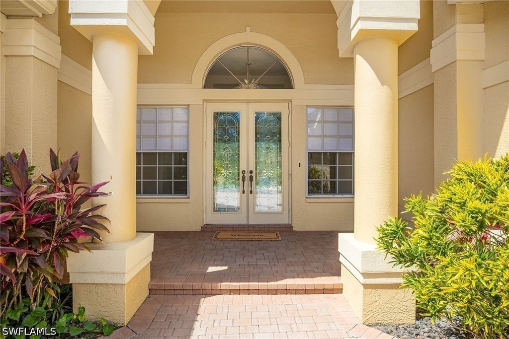 25820 Creekbend Drive - Photo 2