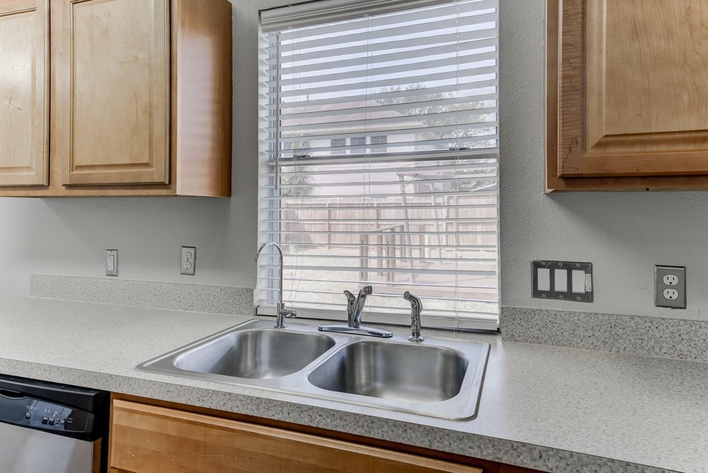 12415 Silversmine Drive - Photo 14