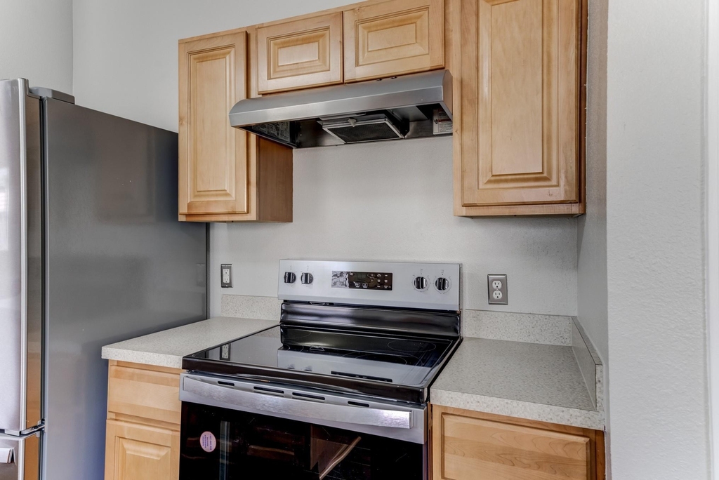 12415 Silversmine Drive - Photo 15