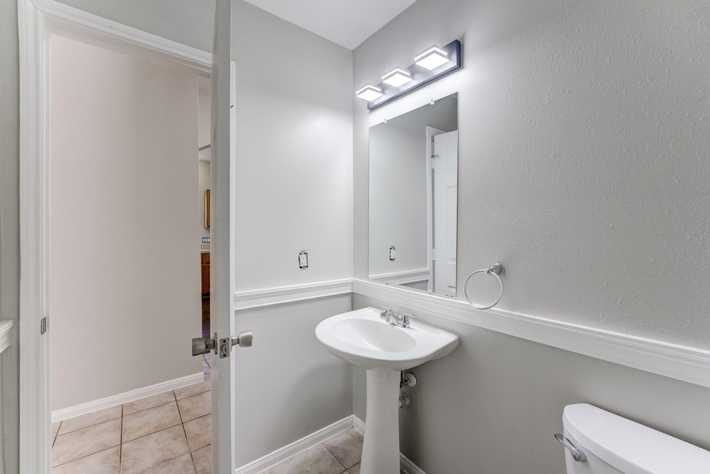 12415 Silversmine Drive - Photo 42
