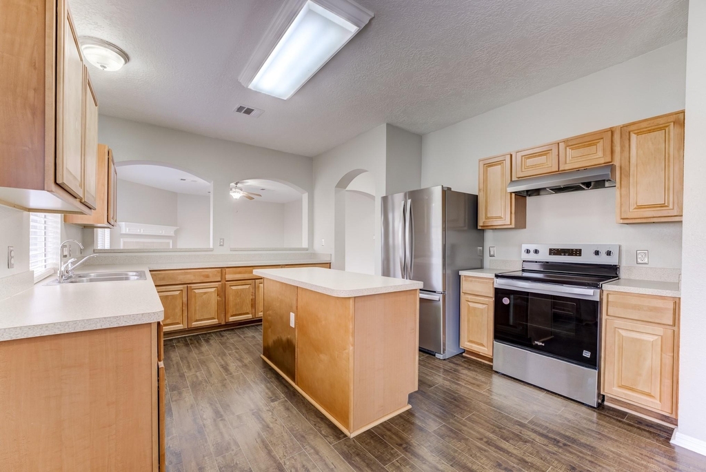 12415 Silversmine Drive - Photo 12