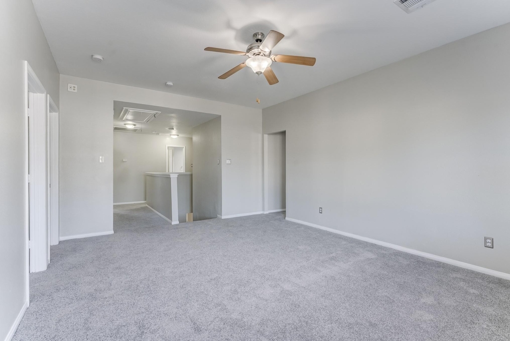 12415 Silversmine Drive - Photo 18
