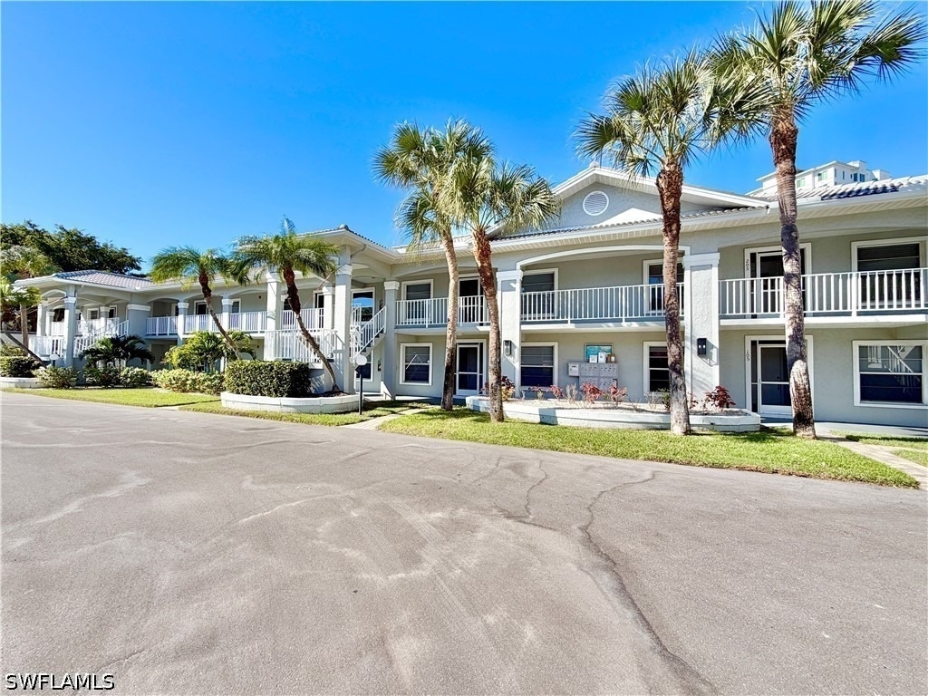 509 Roma Court - Photo 0
