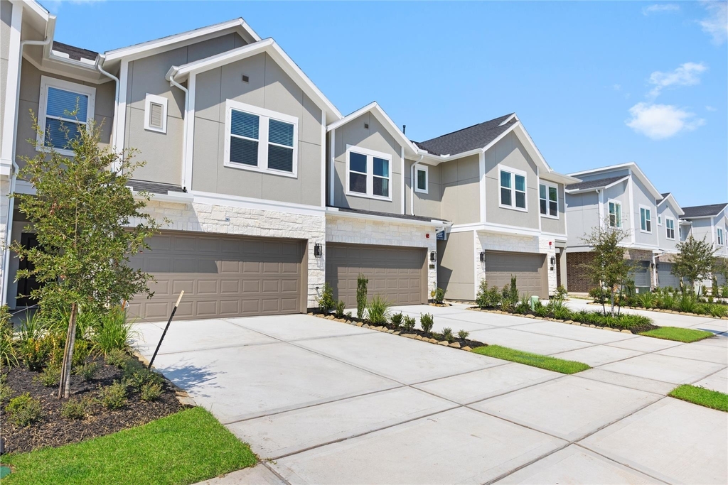 3015 Dovedale Street - Photo 2