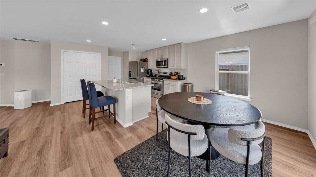 2147 Twisted Cedar Court - Photo 8