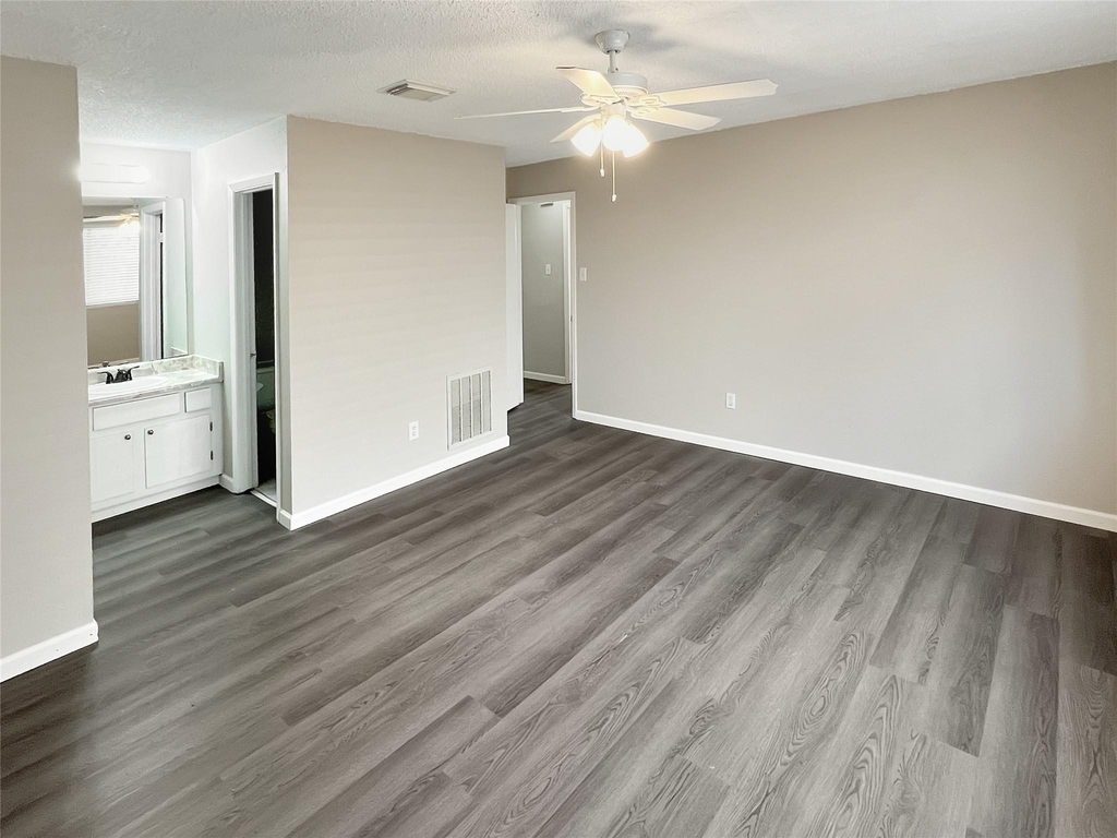 15018 Cypress Green Drive - Photo 16